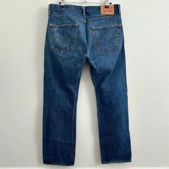 Levis Mens 501 Original Fit Button Fly Jeans in Rinse Dark Wash sz 32 x 29 Denim